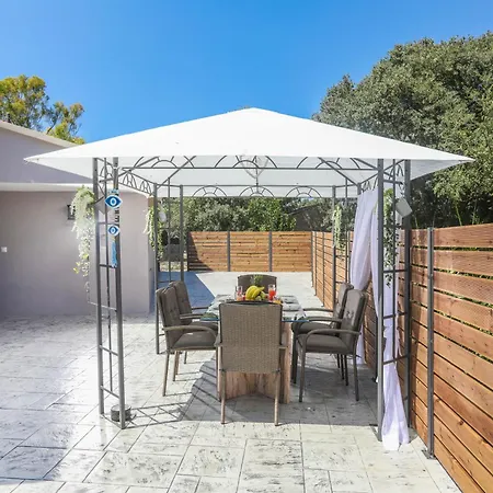 Pantelios Estate Kompitsion